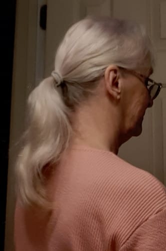 Customer photo review of Moresoo 3*5inch Remy Human Hair Topper Invisible Platinum Blonde (#60)