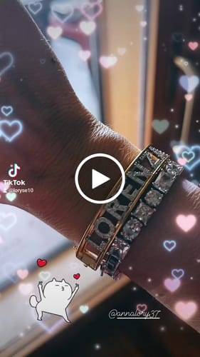 Customer video review of Bracciale Nome Manetta