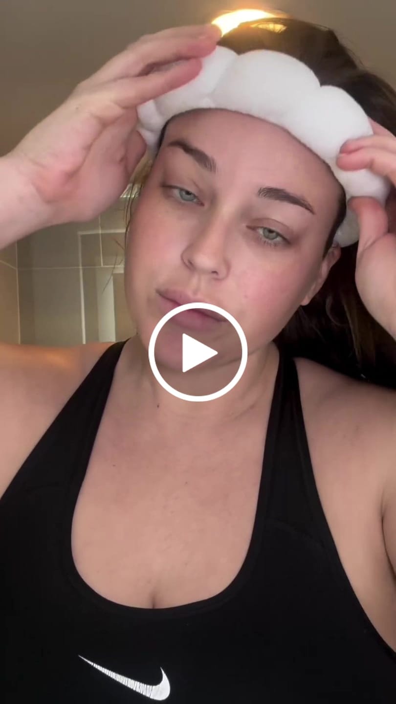 Customer video review of Dark Self-Tanning Mousse