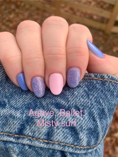 Customer photo review of D315 Ballet Pink Crème Dip Powder