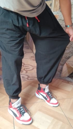 Customer photo review of Harajuku Light Jogger Pant