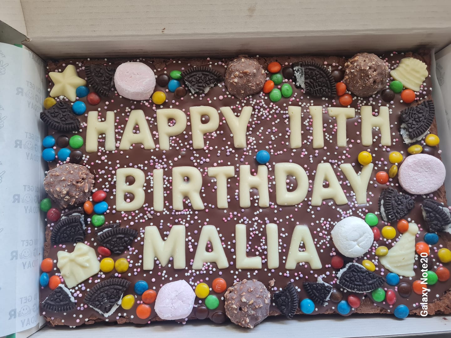 Customer photo review of Mega custom message birthday brownie