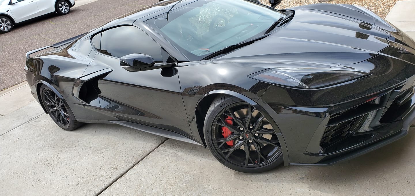 Customer photo review of Chevrolet Corvette C8 XL Extended Front & Rear Splash Guard