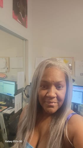 Customer photo review of Luvwin Salt & Pepper Gray Beginner Friendly Glueless Straight Wig 100% Human Hair