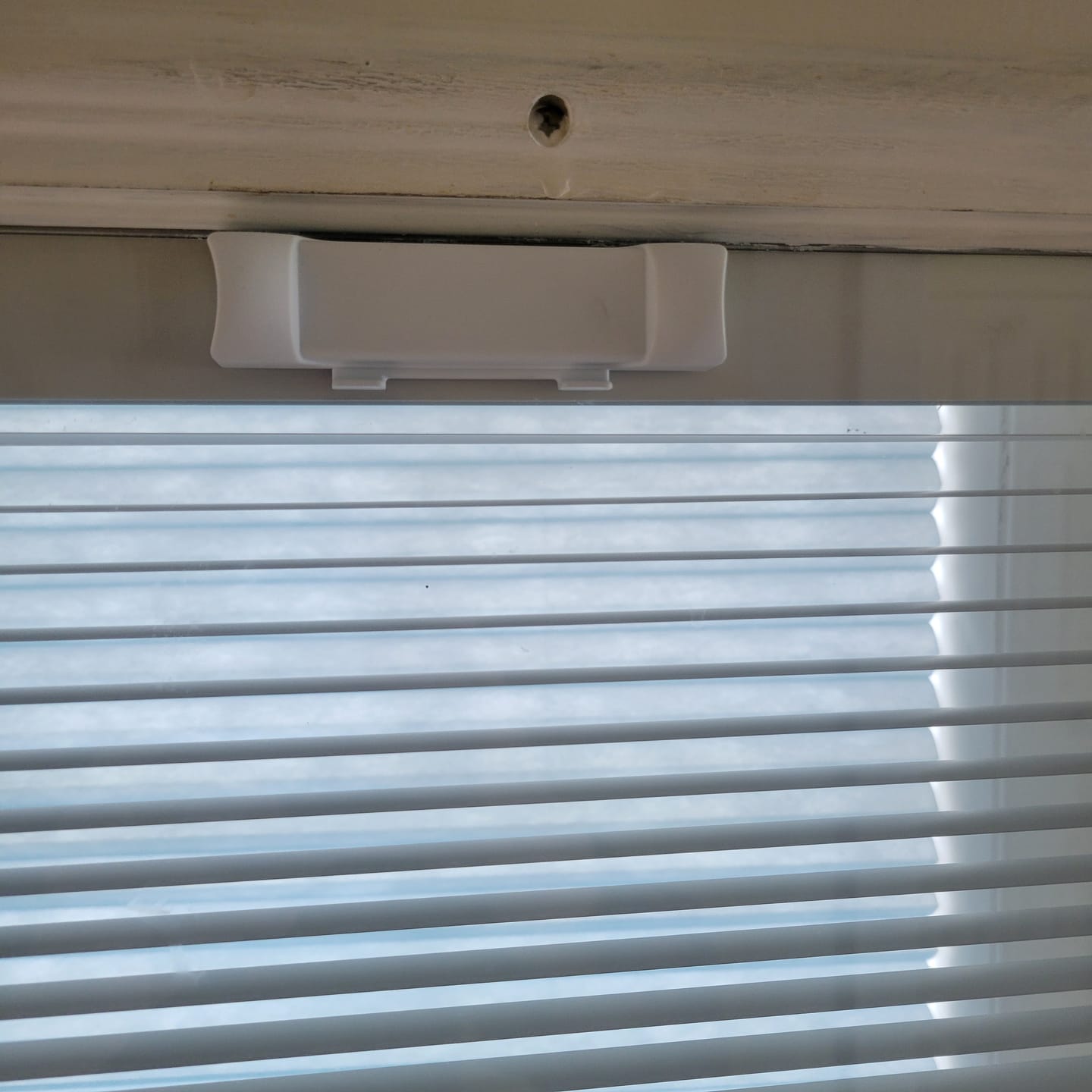 Customer photo review of ODL Sliding Magnetic Blind Controller