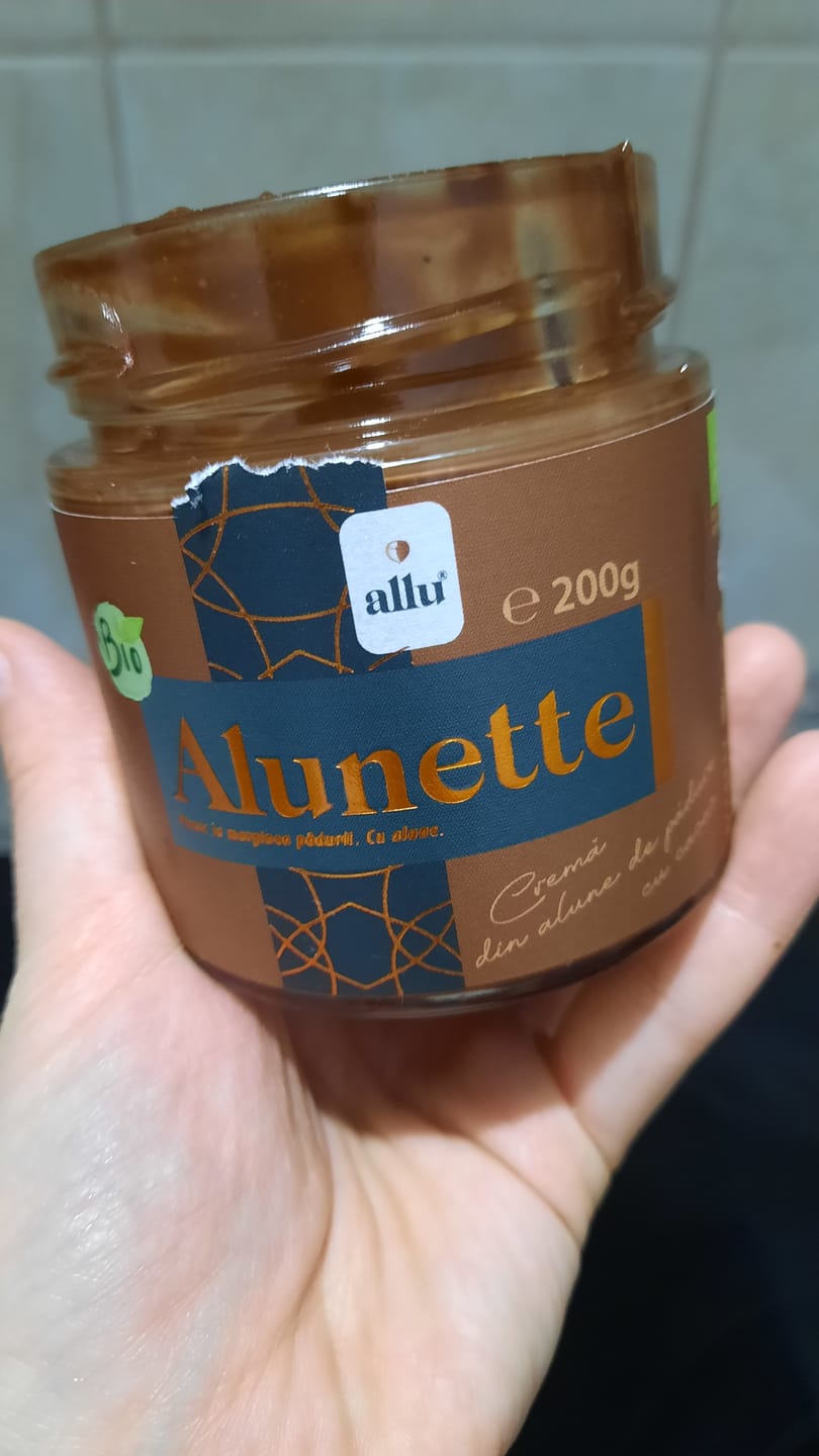 Customer photo review of Alunette - Cremă din alune de pădure cu cacao, 200g