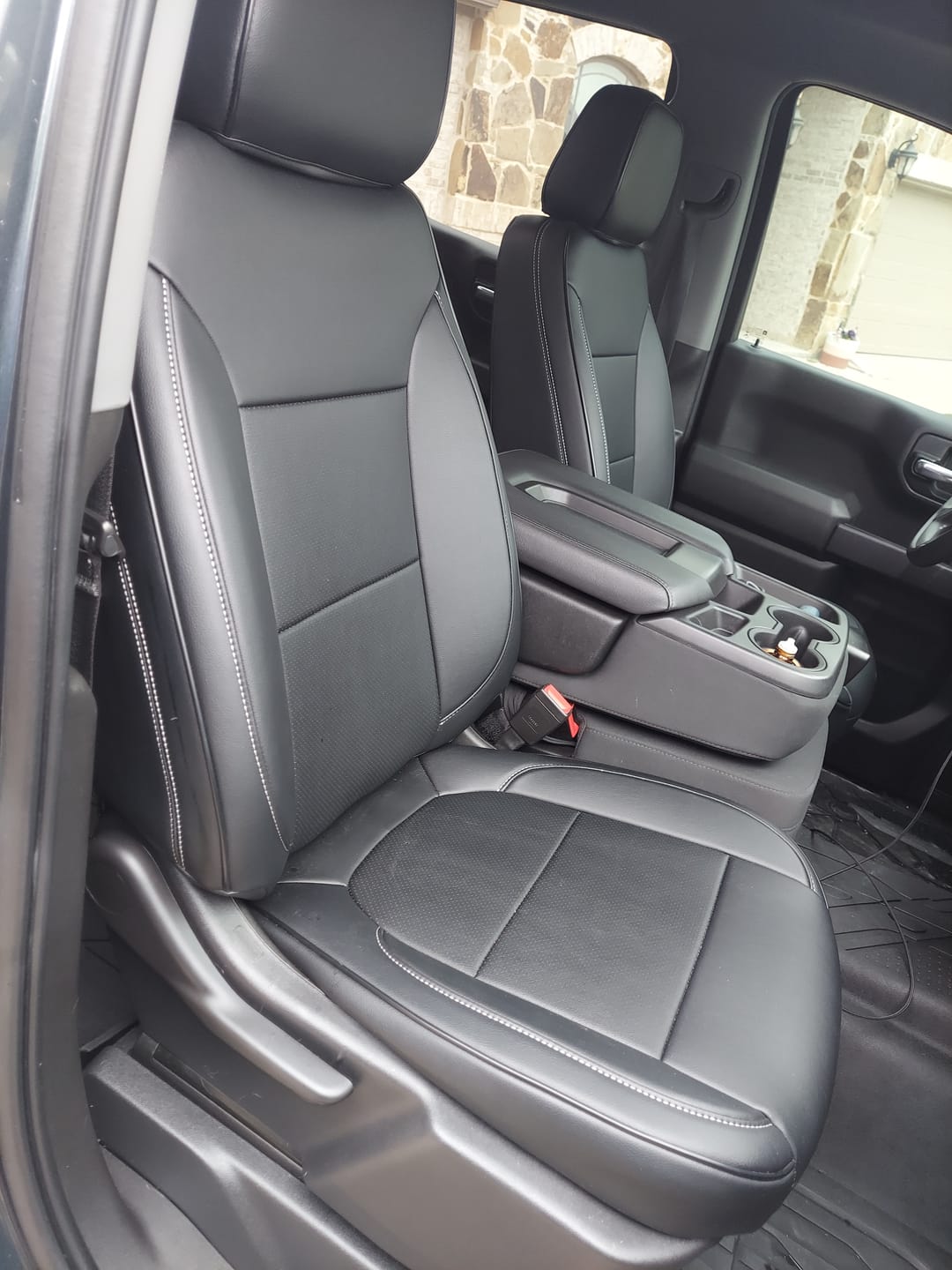 Customer photo review of 2019+ Chevrolet Silverado Premium Custom Leather Seat Covers