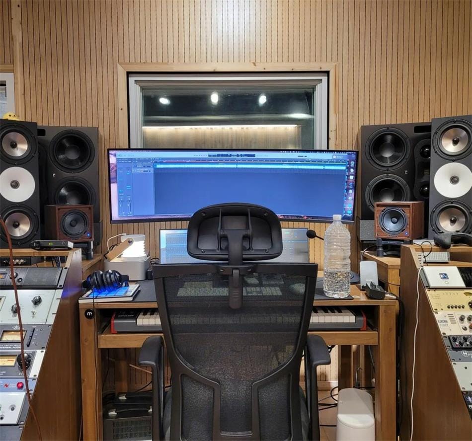 Customer photo review of T80 3-Way Dual 8" Cinema/Studio Monitor Speaker | Theatrus