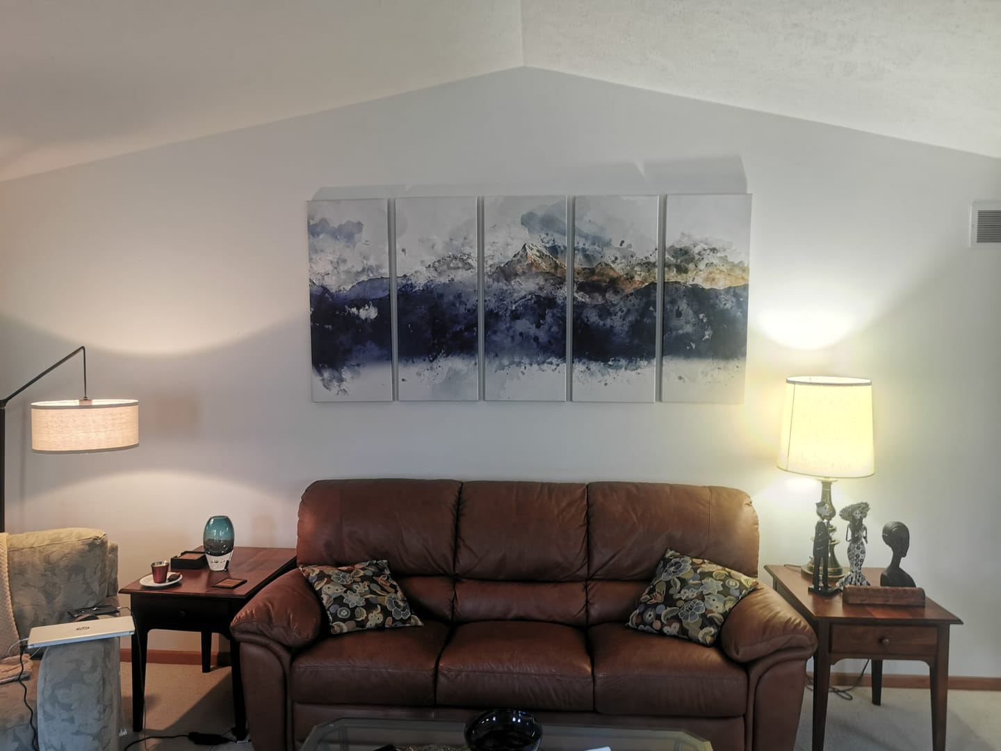Customer photo review of Abstract Mountain Large Wall Art Canvas Print