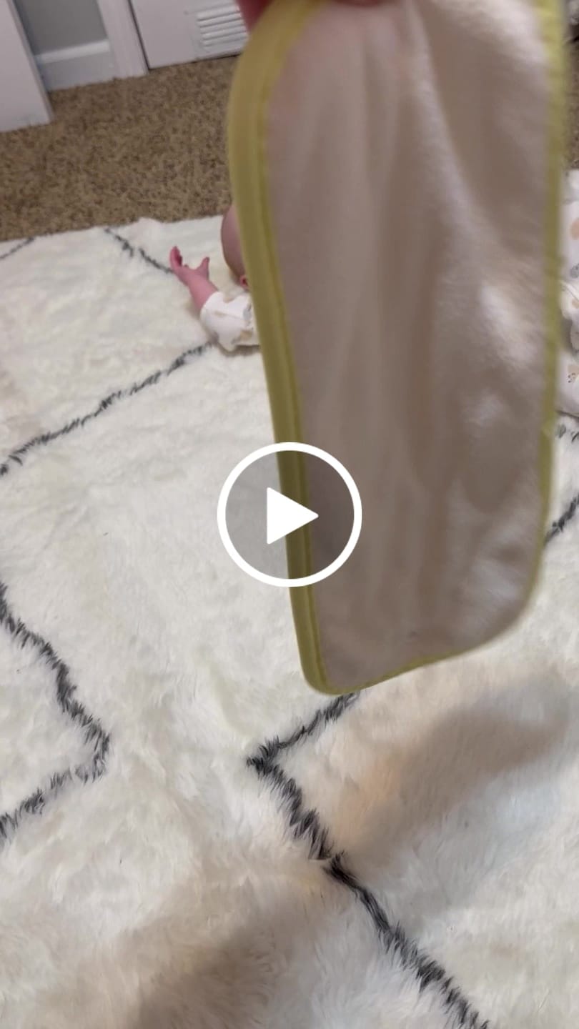 Customer video review of 4-Layer Bamboo Natural Fiber Cloth Diaper Insert