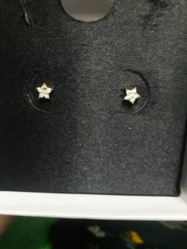 Customer photo review of Anushka Sharma Golden Star Constellation Studs