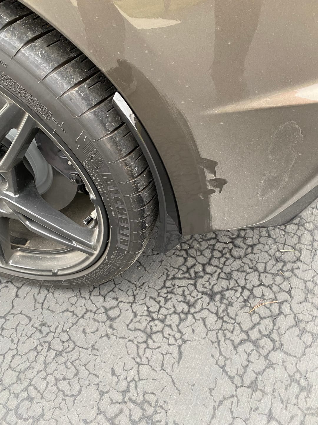Customer photo review of Chevrolet Corvette C8 XL Extended Front & Rear Splash Guard