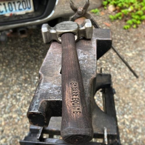 Customer photo review of Square Circle Rounding Hammer for blacksmith masters