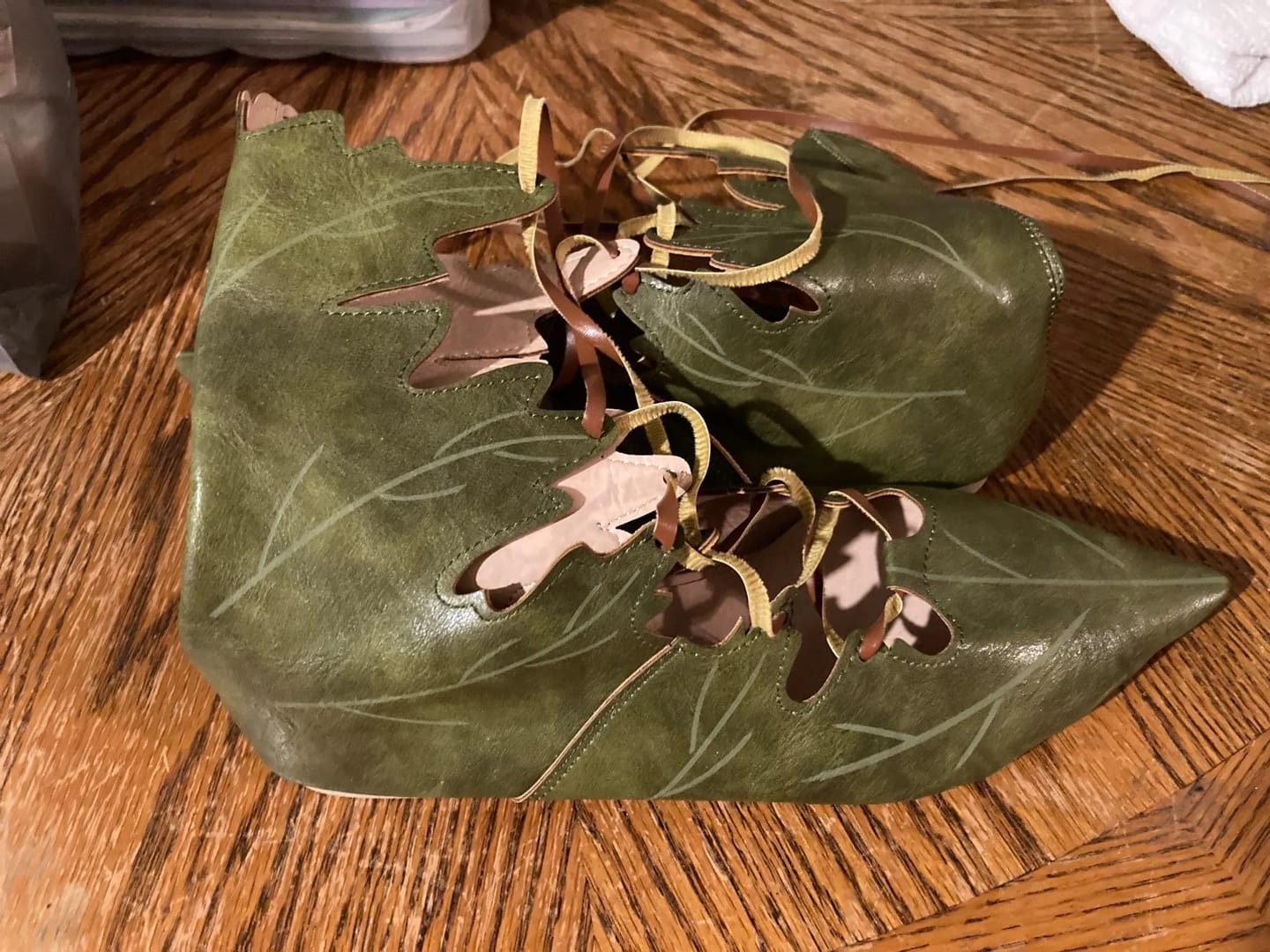 Customer photo review of Womens elf shoes