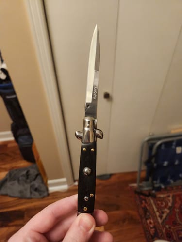 Customer photo review of Mystery Knives Box™