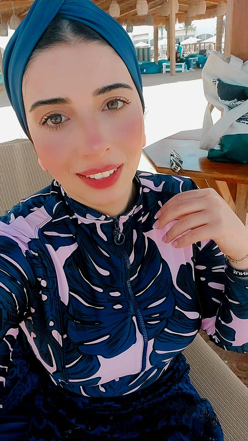 Customer photo review of Tie Knot Swim Turban