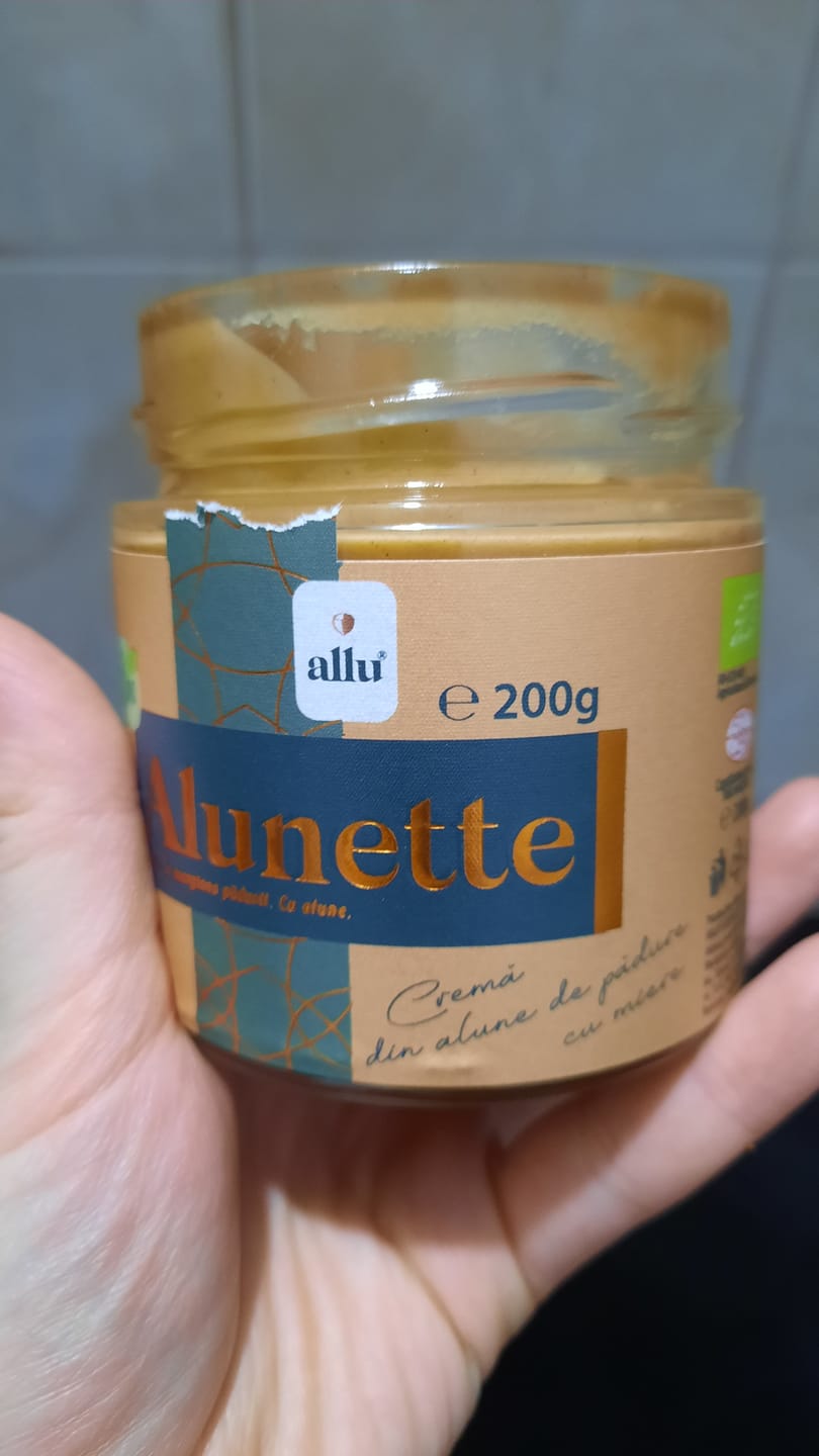 Customer photo review of Alunette - Cremă din alune de pădure cu miere, 200g