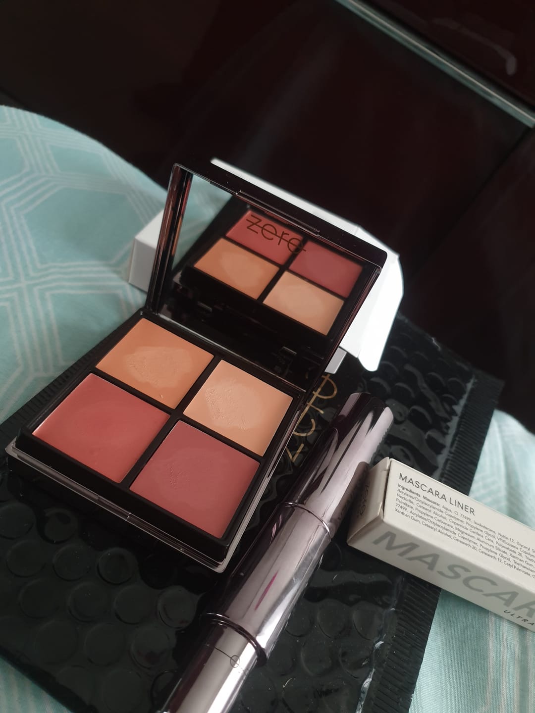 Customer photo review of Face Perfecting Palette