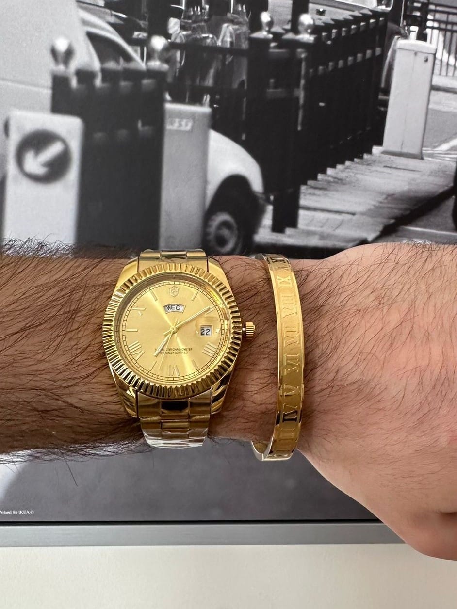 Customer photo review of Apex Watch