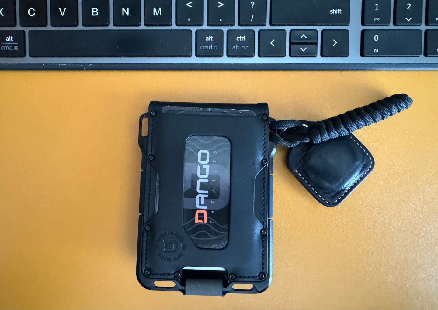 Customer photo review of M1 MAVERICK™ 4 POCKET BIFOLD LEATHER
