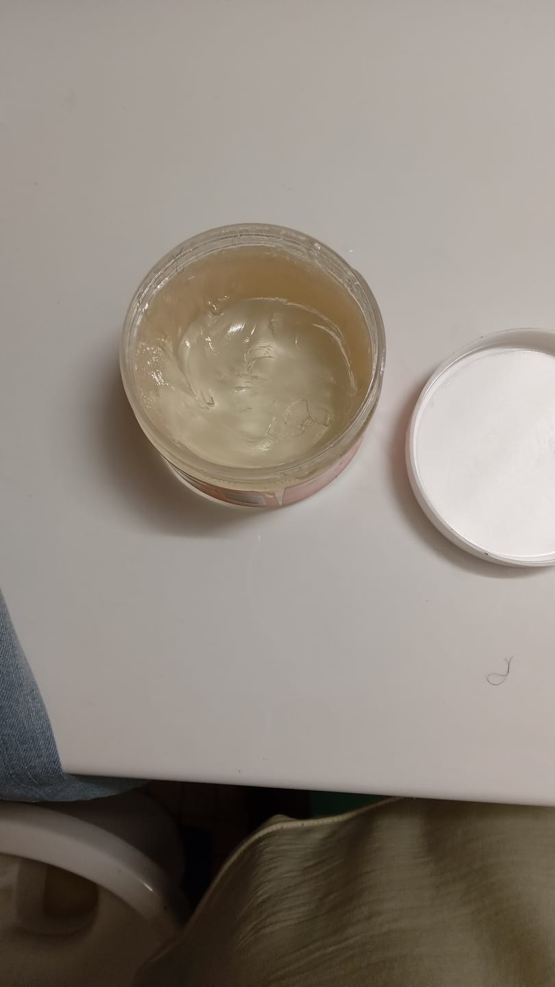 Customer photo review of Cire coiffante CAPINUTRI naturelle nourrissante sans résidus ni trace blanche