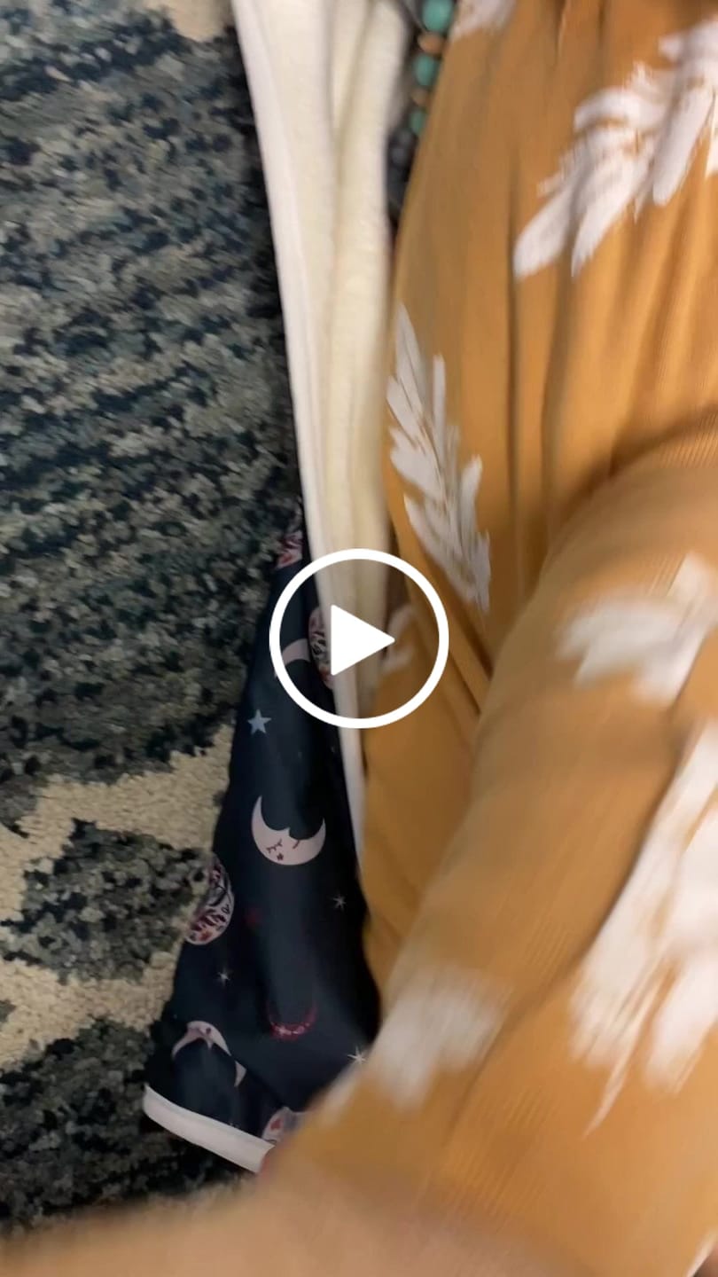Customer video review of Patterned Ultra-Soft Bamboo Machine Washable Diaper Change Mat