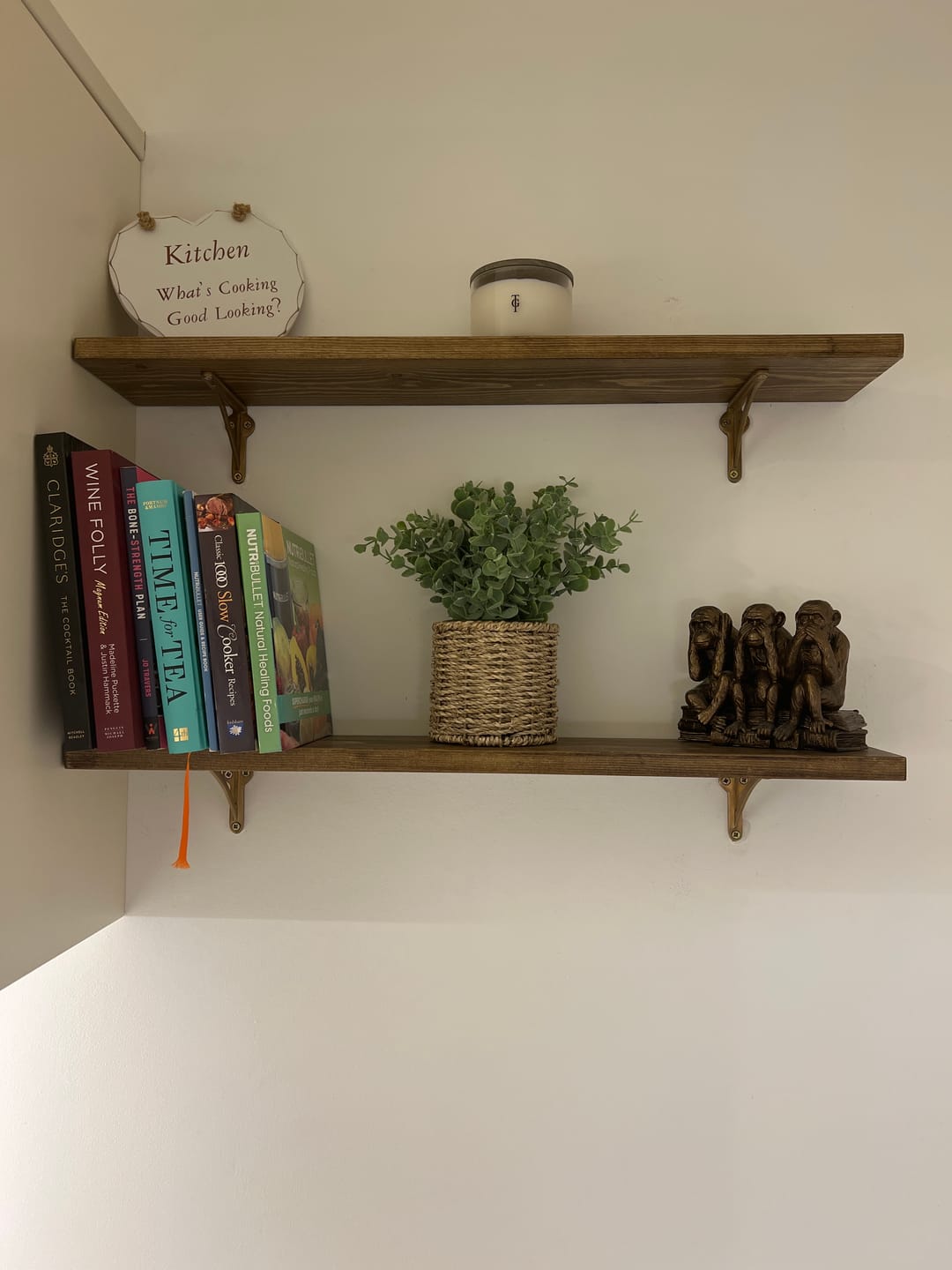 Customer photo review of Ironbridge Aged Brass Shelf Brackets | 4.5/6/7/8/10"