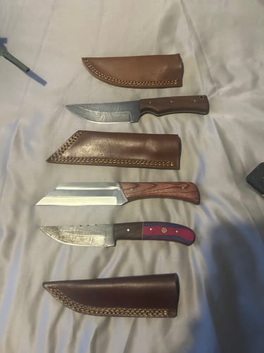 Customer photo review of Rosewood Damascus Knife