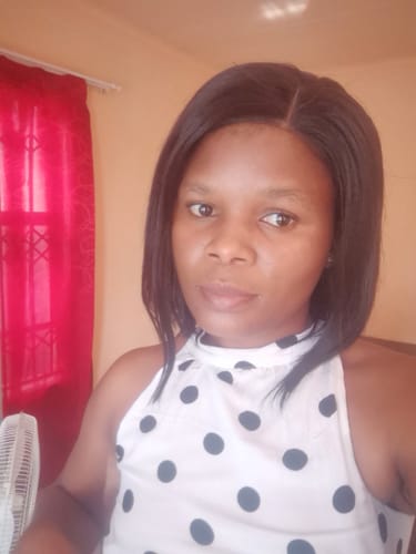 Customer photo review of OLIVIA - Brazilian 4x4 Lace Wig