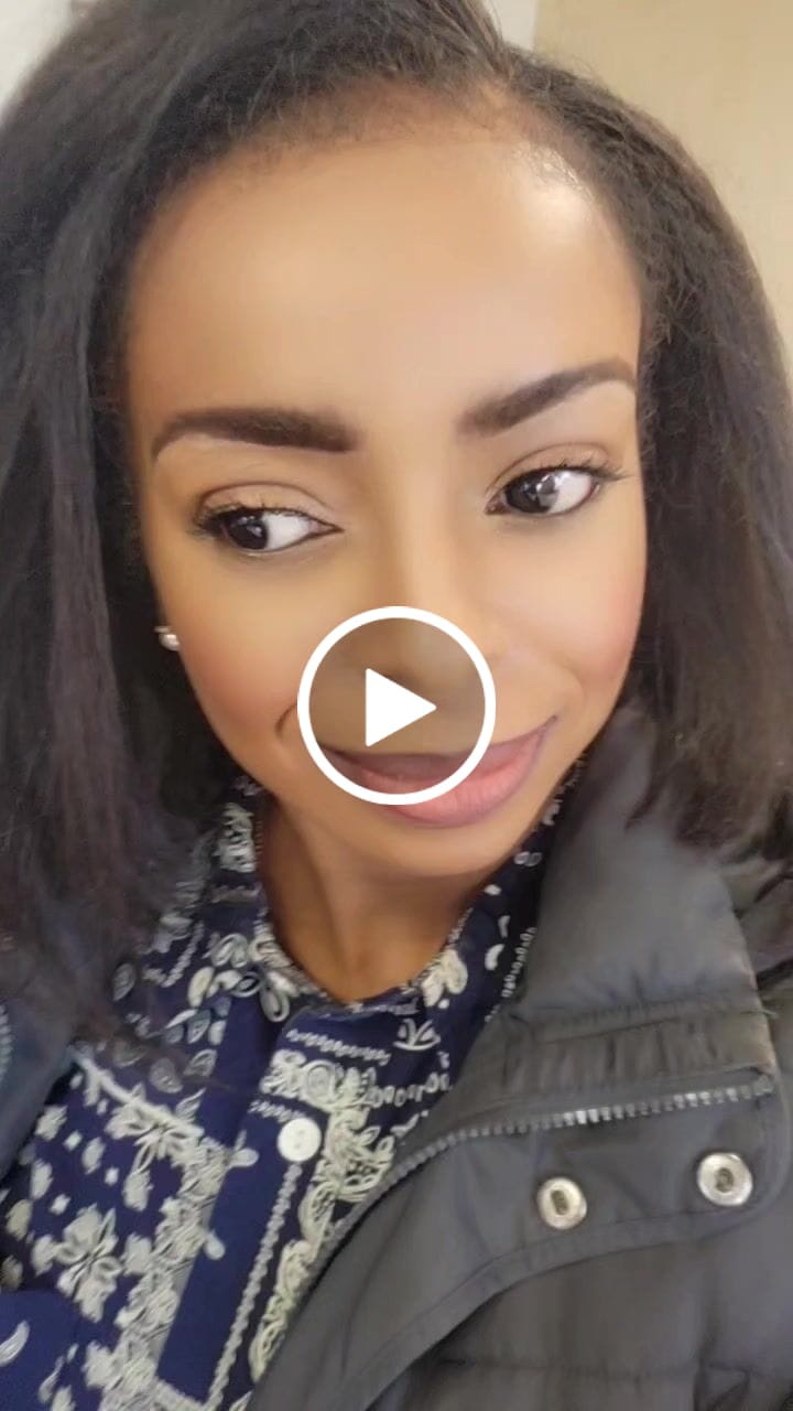 Customer video review of 4C Edges | Luvwin 180% Density Deep Side Parted Undetectable Lace Glueless Kinky Straight Bob Wig