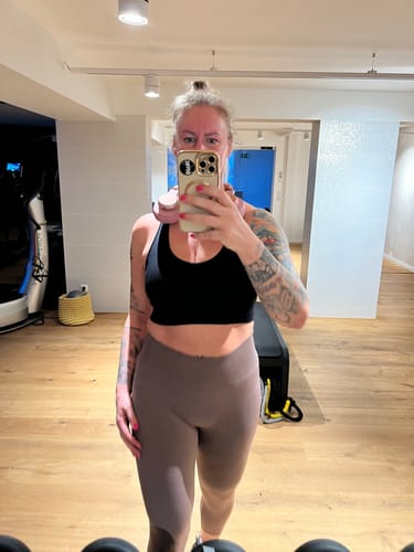 Customer photo review of Essence Seamless Bra