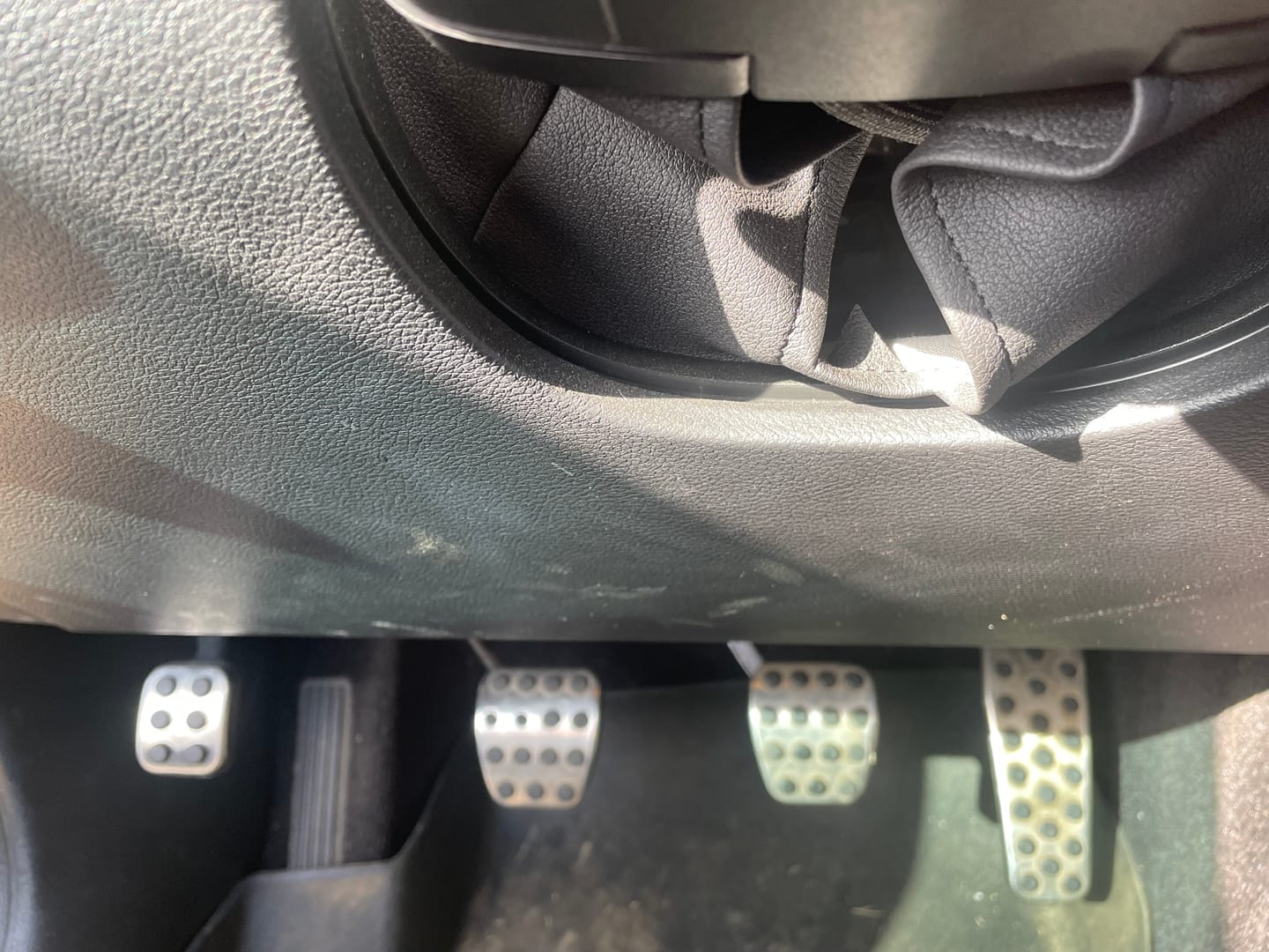 Customer photo review of Speedlogix Parking Brake Cover 2005-2023 Challenger/Charger