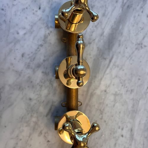 Customer photo review of Brass Shower Fixtures - Dual Shower Head ISH18