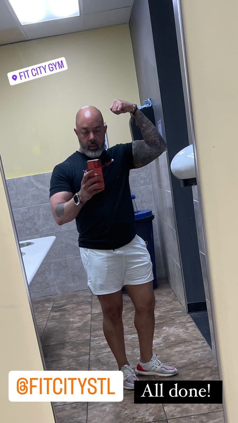 Customer photo review of 105 Compression Shorts 2.0