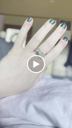 Customer video review of Leaves Stackable Ring Set with Malachite