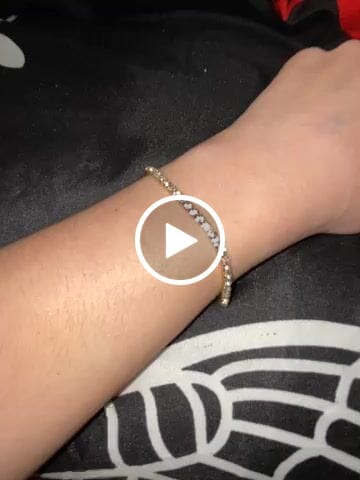 Customer video review of Pulsera Sparkle