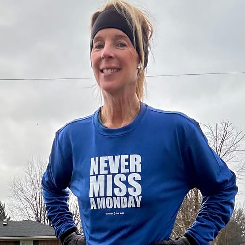 Customer photo review of NEVER MISS A MONDAY Women's Performance Longsleeve