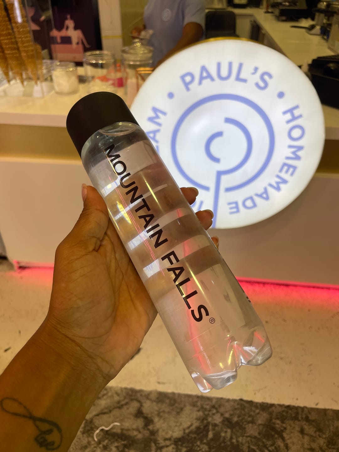 Customer photo review of 500ml Still Mineral Water- Pack of 24