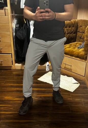 Customer photo review of All Day Training Jogger - Light Gray