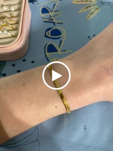 Customer video review of Joya Misteriosa