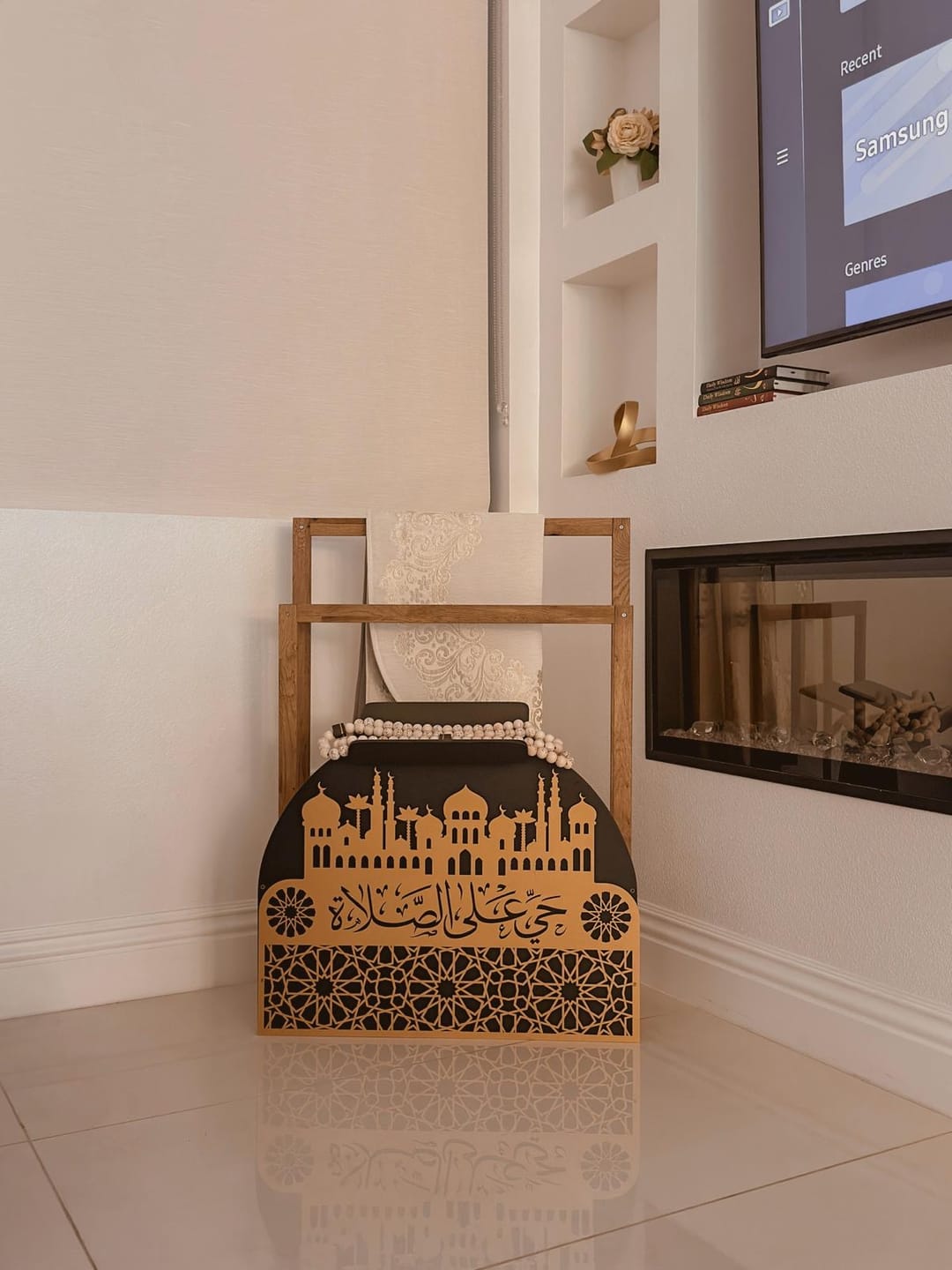Customer photo review of Prayer Rug Holder - Wooden Prayer Mat Stand and Storage Ideas