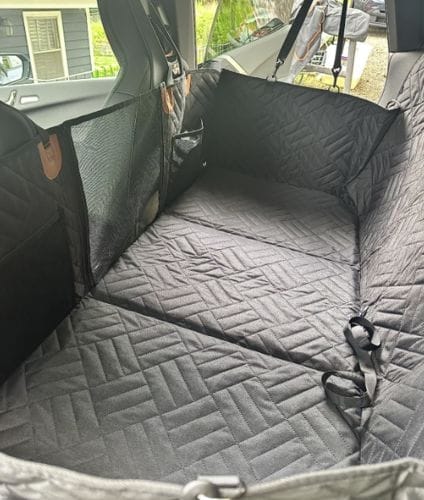 Customer photo review of Housse de Protection de Siège Arrière de Voiture Impénétrable