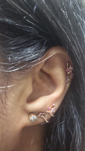 Customer photo review of Ear cuff Clara