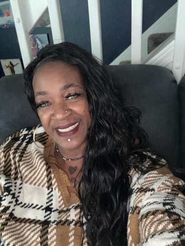 Customer photo review of Amazonia Green Prescription Colored Contact Lenses