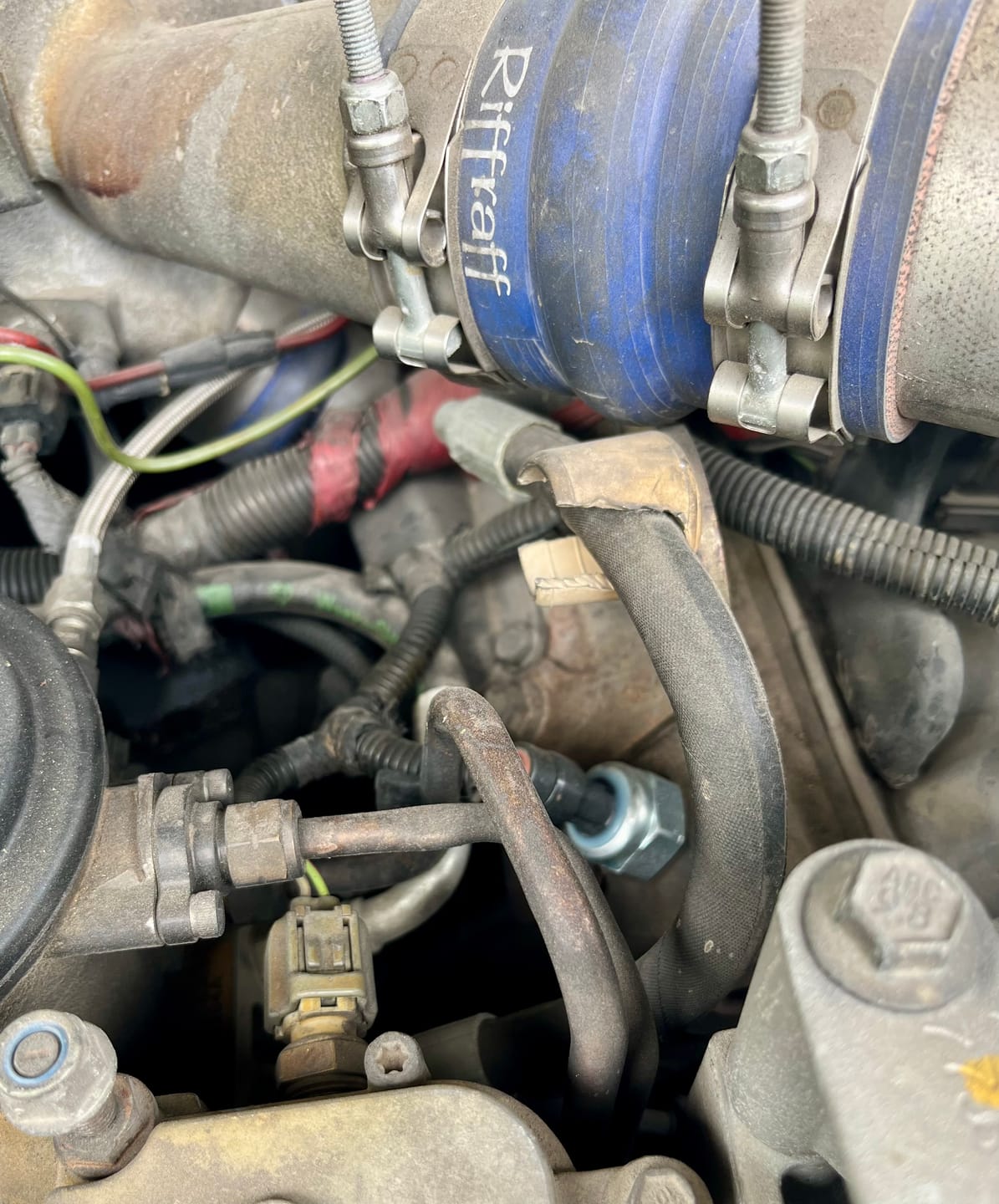Customer photo review of Ford F6TZ-9F838-A ICP Sensor 94-03 7.3L