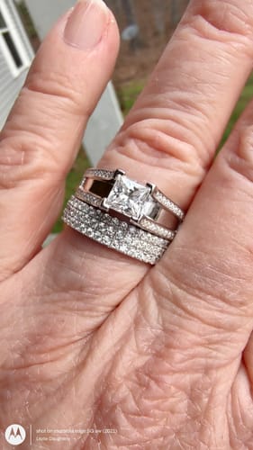 Customer photo review of Triple Row Pavé Moissanite Eternity Wedding Band