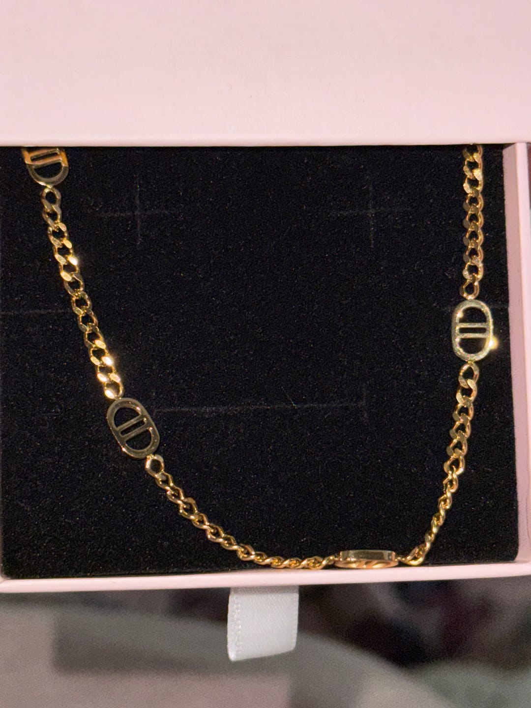 Customer photo review of Five Prestige Halskette | 18K vergoldet