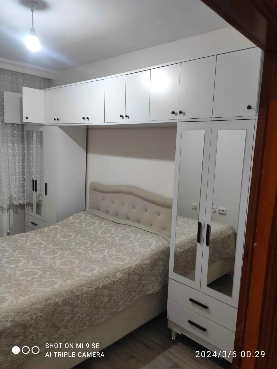 Customer photo review of Rani EA103 Portmanto Üst Modülü Çok Amaçlı Dolap Beyaz
