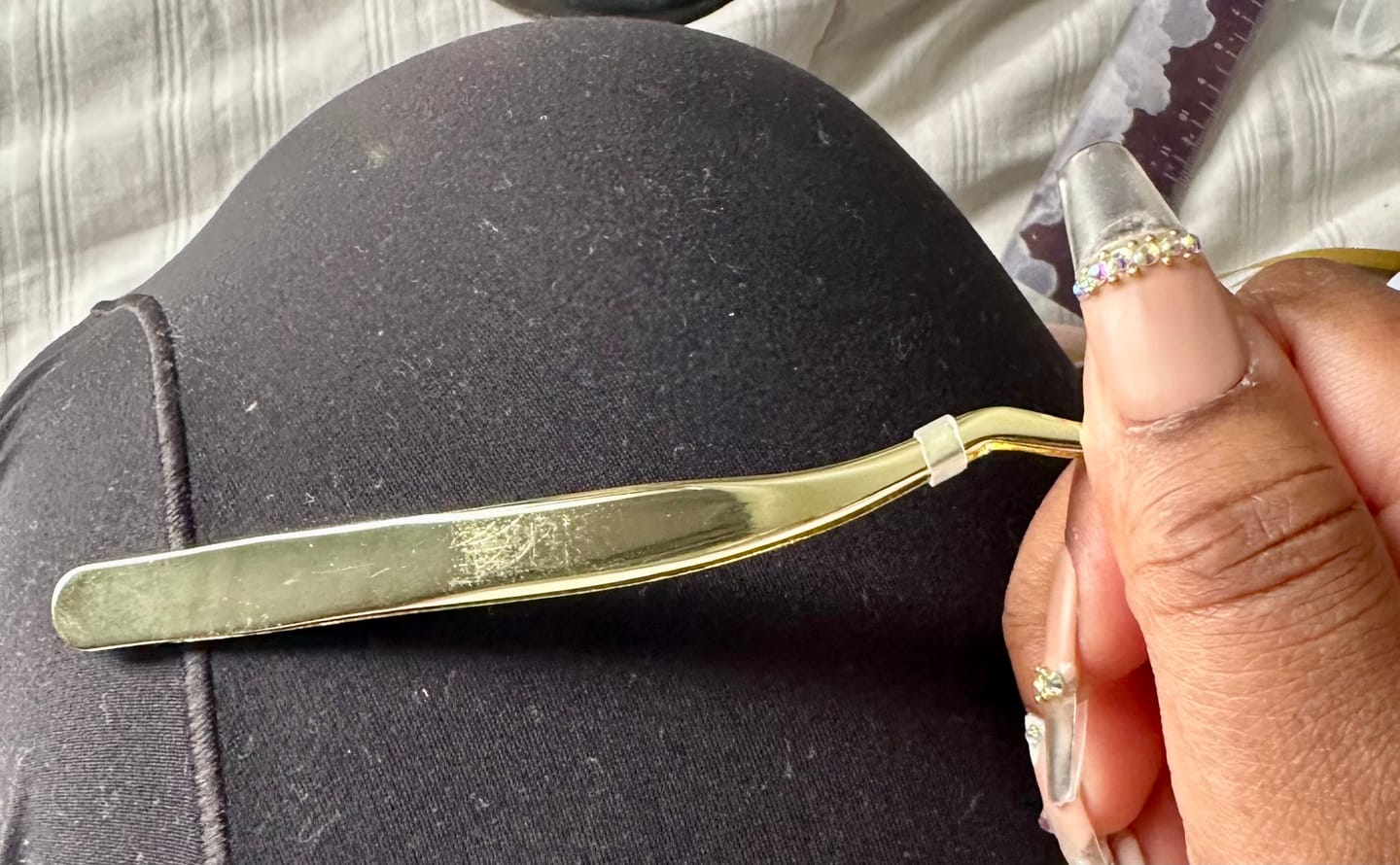 Customer photo review of Sticker Tweezer