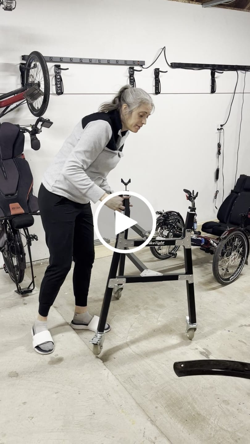 Customer video review of Roll Around TrikeTight Workstand
